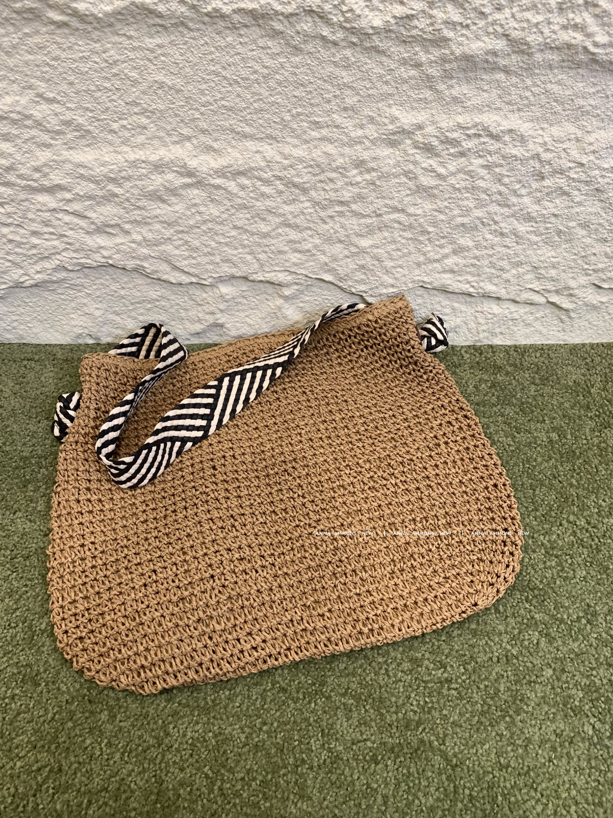 ANNA AMMONS Handwoven Straw Tote Bag - Retro Artisanal Summer Shoulder Bag - ANNA AMMONS