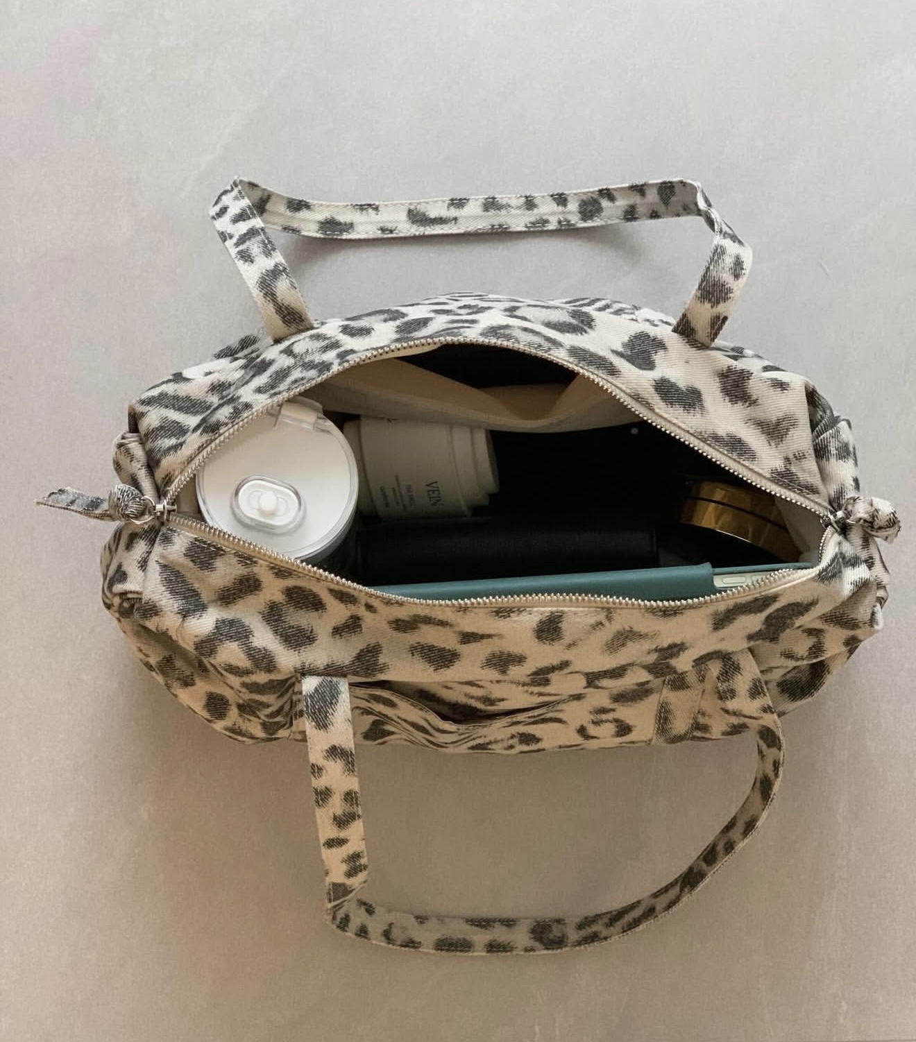 ANNA AMMONS Brooklyn Leopard Print Canvas Tote - Large Capacity Shoulder Bag - ANNA AMMONS